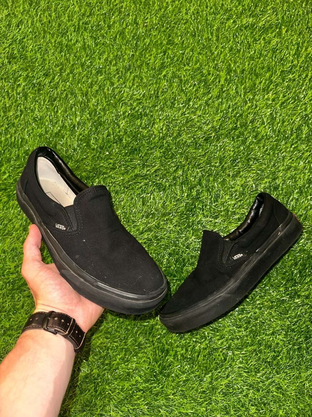 Vans Classic Slip-On Black/Black Skate Shoes